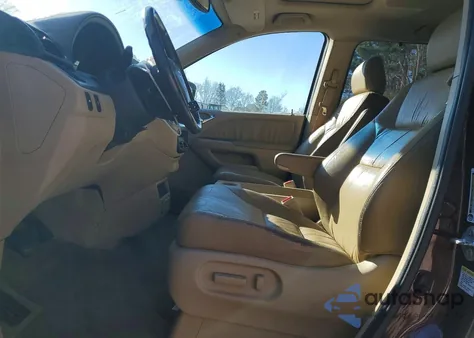 2010 Honda Odyssey Exl z USA, uszkodzony, nr VIN 5FNRL3H75AB070047